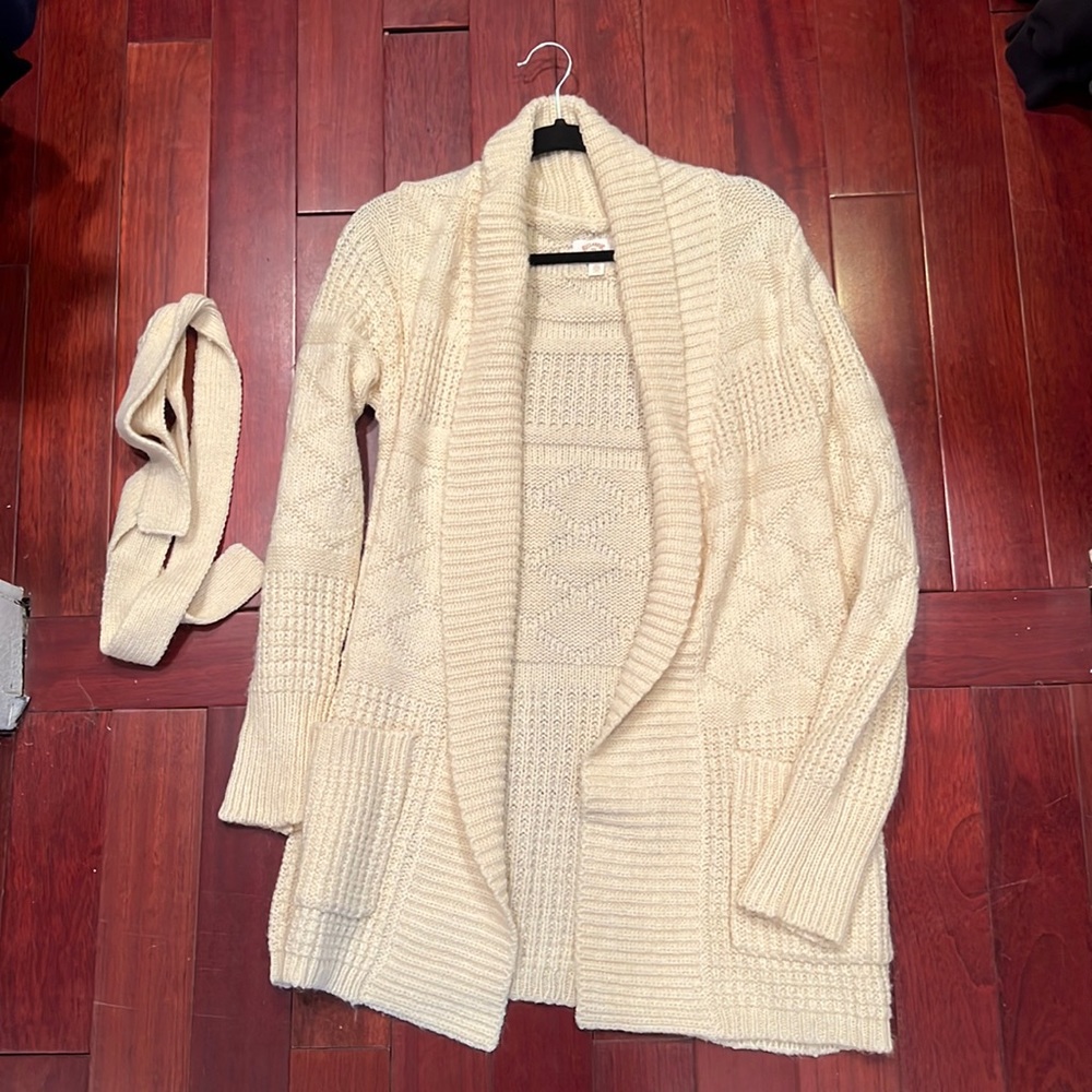Billabong wrangler edition white sweater like new condition